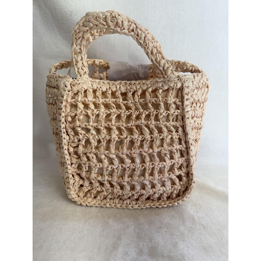 Universal Thread Women's AMORE Straw Crochet Mini Tote Crossbody Bag - NWT - Picture 2 of 10